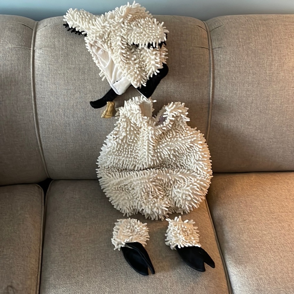 Halloween costume, Lamb, 12-18 months